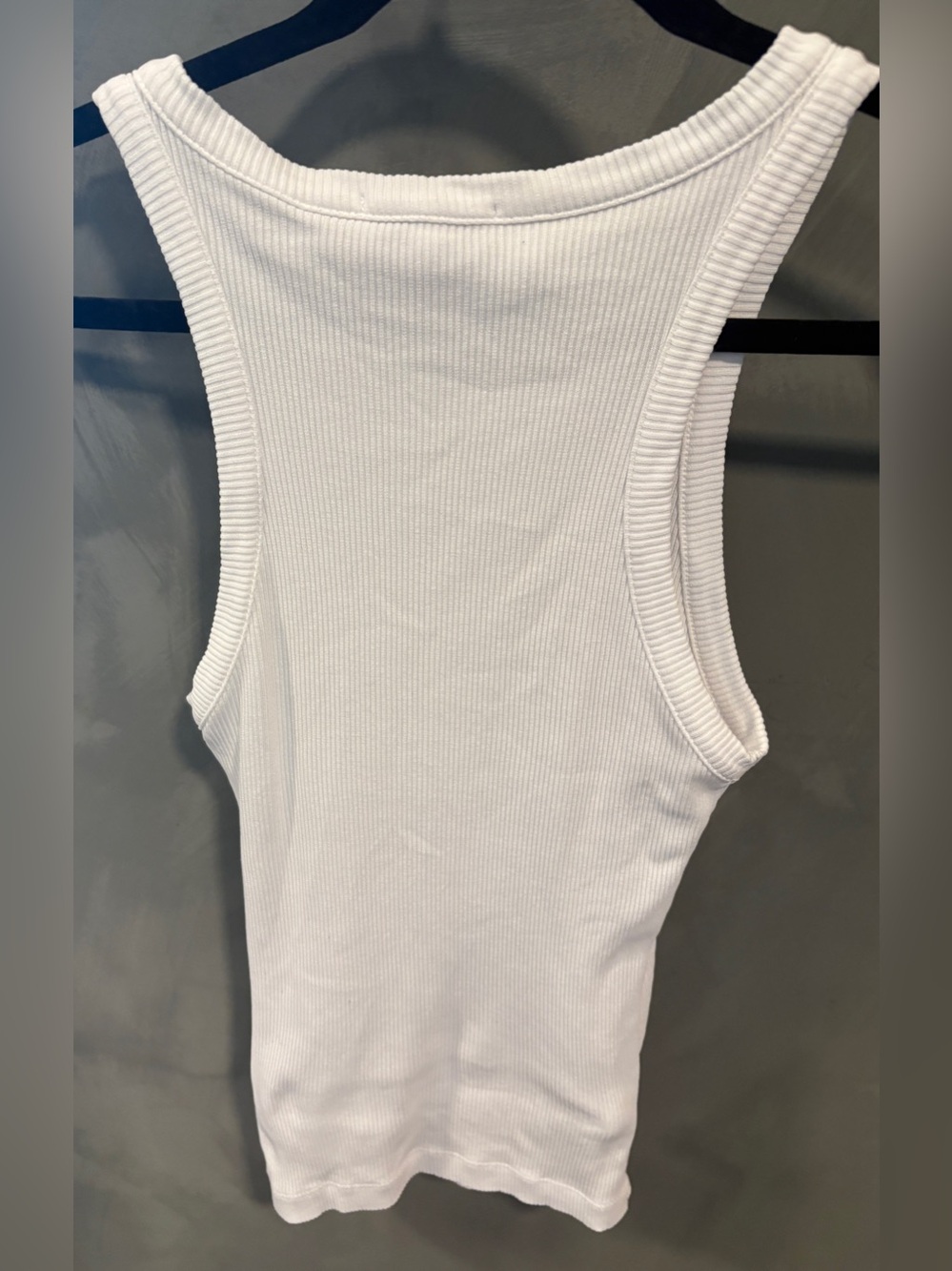 Agolde White Ribbed Racerback Tank - Picture 3 of 6